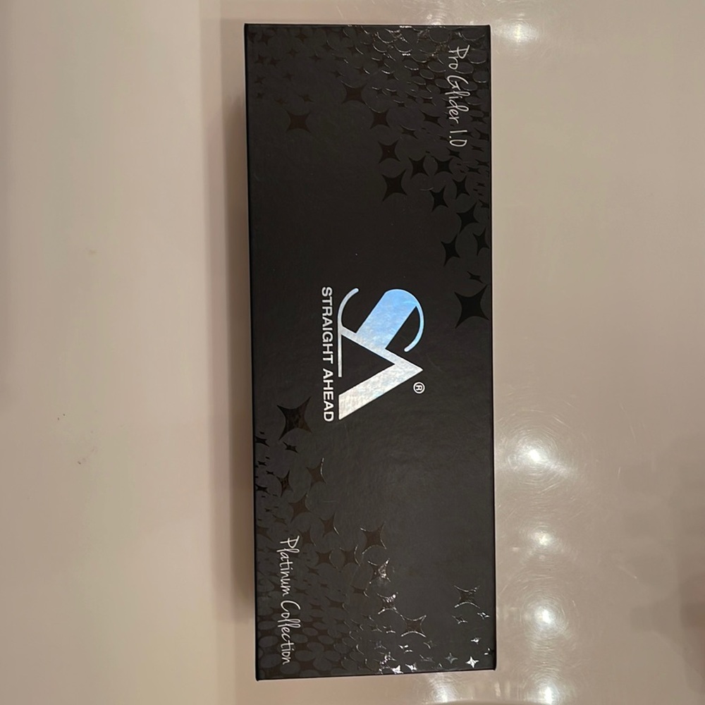 Straight Ahead comb straightener Rose Gold